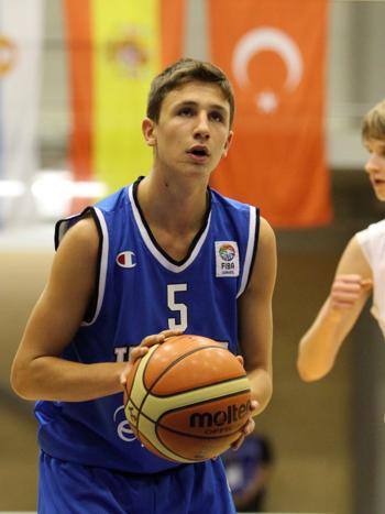 Basket Under 19 Antelli Venezia classe di ferro 98